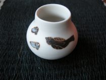 とりと靴のミルク入れ