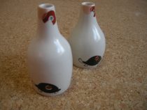 かめと花　一輪ざし