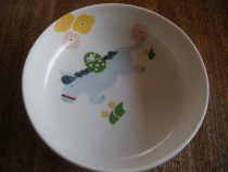 お誕生祝いの離乳食碗